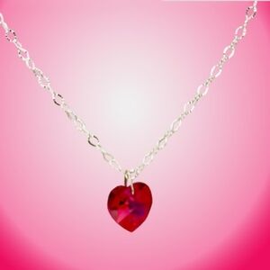 Avon Heart Necklace w/Swarovski Crystal